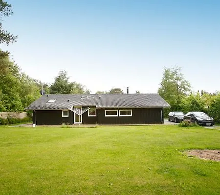 Three-bedroom Holiday In Frederiksvaerk 2 Casa de Férias Melby